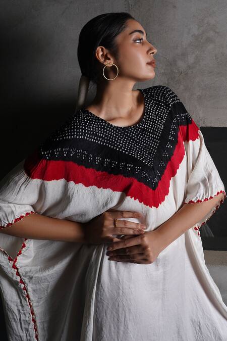 Shop_Dyelogue_White Gabardine, Gingham Embroidery Round Neck Bandhani Print Kaftan And Pant Set _Online_at_Aza_Fashions