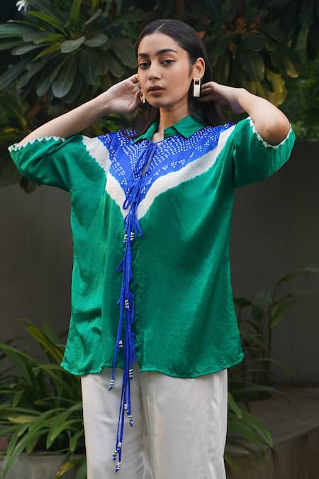 Dyelogue Green Gajji Silk Printed Bandhani Collar V String Shirt  