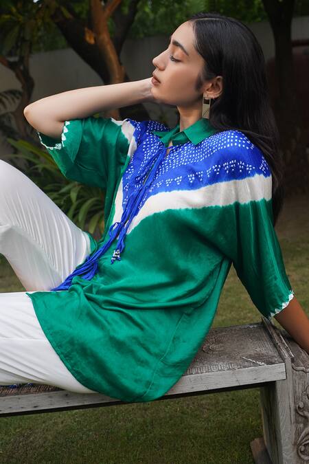 Buy_Dyelogue_Green Embroidery Collared Bandhani Print And Blue Shirt _Online_at_Aza_Fashions