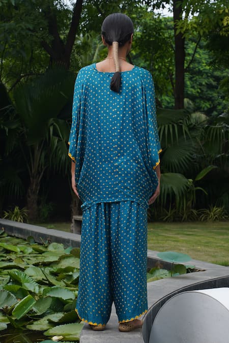 Dyelogue Anjuna Bandhani Print Twist Top & Palazzo Set 