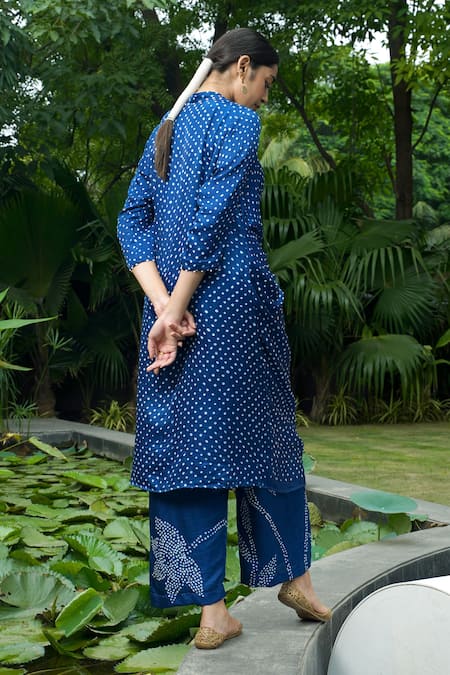 Dyelogue Autumn Bandhani Print Kurta & Pant Set 