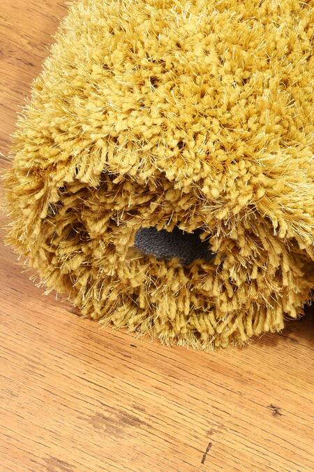 Buy Kaleen India Gold 100% Polyester Rectangular-shaped Rug Online at Aza Fashions Buy_Kaleen India_Gold 100% Polyester Rectangular-shaped Rug_Online_at_Aza_Fashions