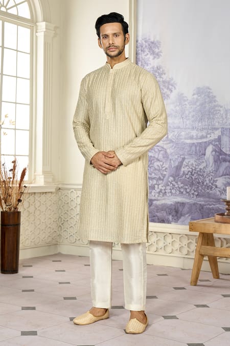 Buy_Kasbah x AZA_Gold Georgette Embroidery Aari Work Straight Kurta _Online_at_Aza_Fashions
