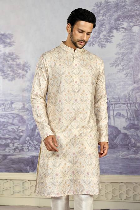 Buy_Kasbah X AZA_Off White Georgette Sequins, Embroidery Florence Thread Kurta With Pant _Online_at_Aza_Fashions