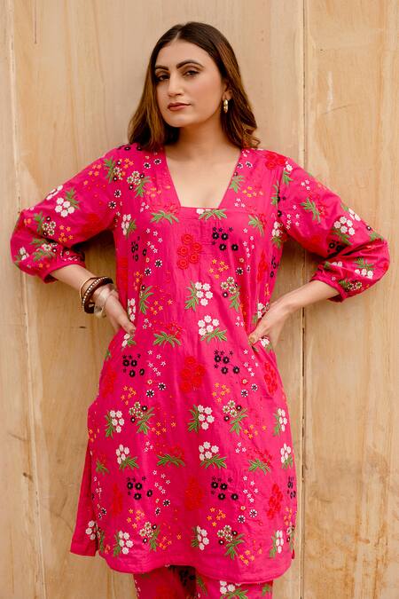Shop_Gulabo Jaipur_Pink Cotton Embroidery Collared Gardenia Flora Kurta With Pant_Online_at_Aza_Fashions