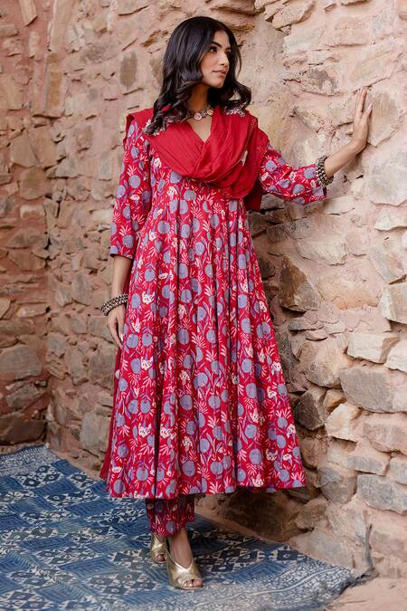 Buy Gulabo Jaipur Red Cotton Sequins Round Neck Bahar Garden Print Anarkali Set Buy_Gulabo Jaipur_Red Cotton Sequins Round Neck Bahar Garden Print Anarkali Set