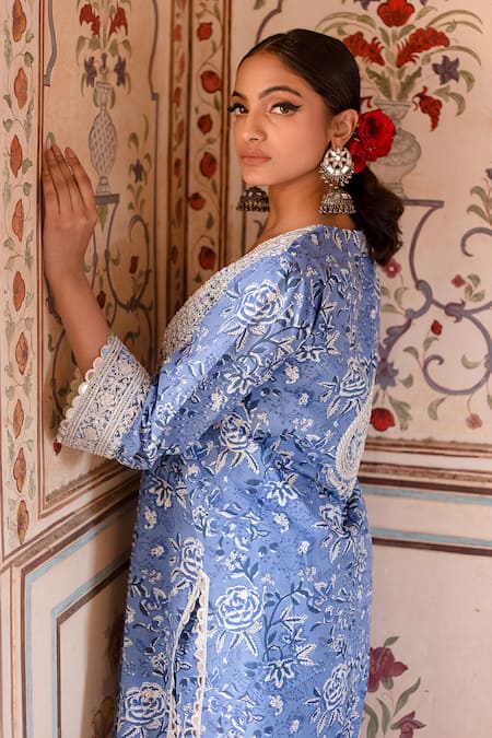 Gulabo Jaipur_Blue Cotton Embroidery V-neck Floral Zardozi Kurta Set _Online_at_Aza_Fashions