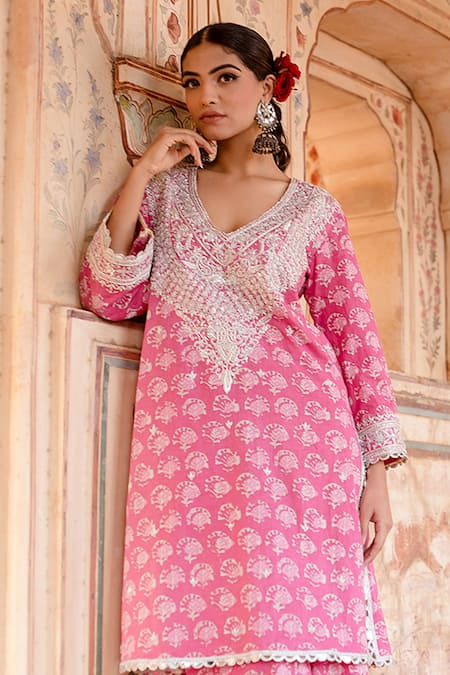 Shop_Gulabo Jaipur_Pink Cotton Zari V-neck Noor Zardozi Work Bahar Print Kurta With Pant _Online_at_Aza_Fashions