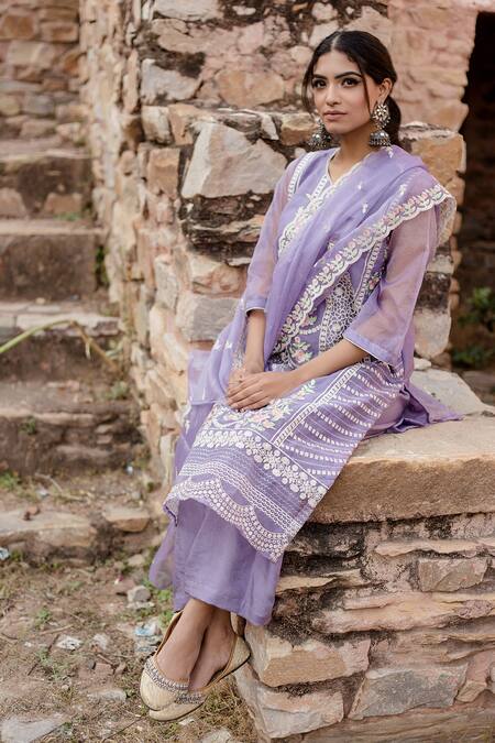 Gulabo Jaipur Purple Chanderi, Cotton Embroidery Split Charul Floral Work Kurta Pant Set at Aza Fashions Gulabo Jaipur_Purple Chanderi, Cotton Embroidery Split Charul Floral Work Kurta Pant Set _at_Aza_Fashions