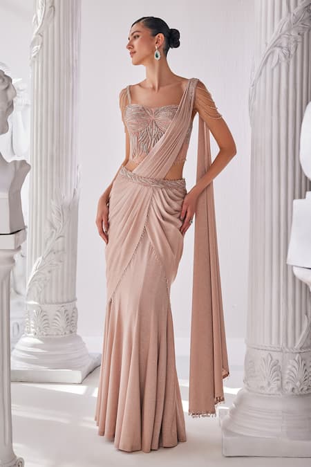 Buy Mandira Wirk - Indian Peach Net, Lycra Beads, Tassels Sweetheart Neck Shimmer Pre-draped Saree Set Online at Aza Fashions Buy_Mandira Wirk - Indian_Peach Net, Lycra Beads, Tassels Sweetheart Neck Shimmer Pre-draped Saree Set _Online_at_Aza_Fashions