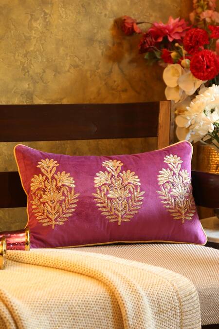 Amoliconcepts Purple Viscose Velvet Bead Mogul Flower Embroidered Cushion Cover