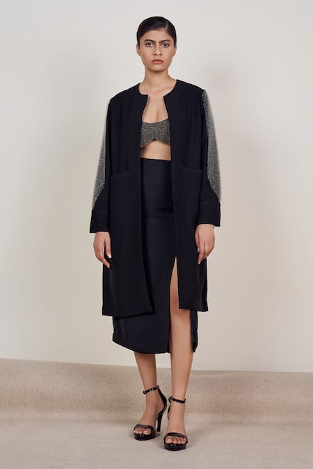 Somya Goyal_Black Polyester Embroidery Sweetheart Neck Loop Bra Top_Online_at_Aza_Fashions