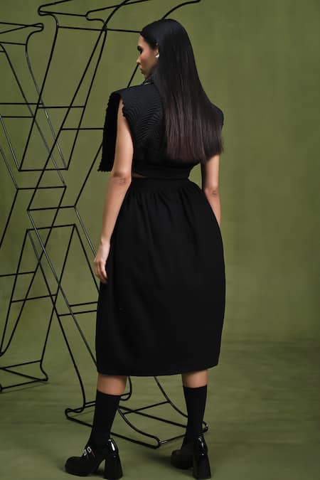 Buy Pankaj & Nidhi Black Satin Embroidery Collared Samurai Quilted Jacket Online at Aza Fashions Buy_Pankaj & Nidhi_Black Satin Embroidery Collared Samurai Quilted Jacket _Online_at_Aza_Fashions