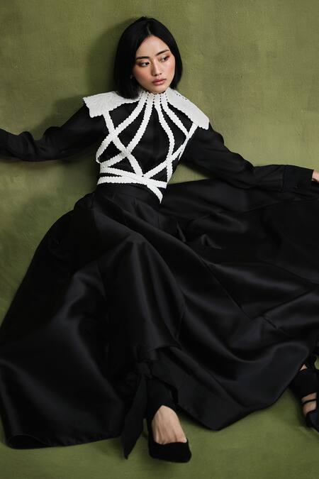 Buy Pankaj & Nidhi Ivory Silk Organza, Twill Pearls, Baldric Embellished Harness Skirt Set Buy_Pankaj & Nidhi_Ivory Silk Organza, Twill Pearls, Baldric Embellished Harness Skirt Set