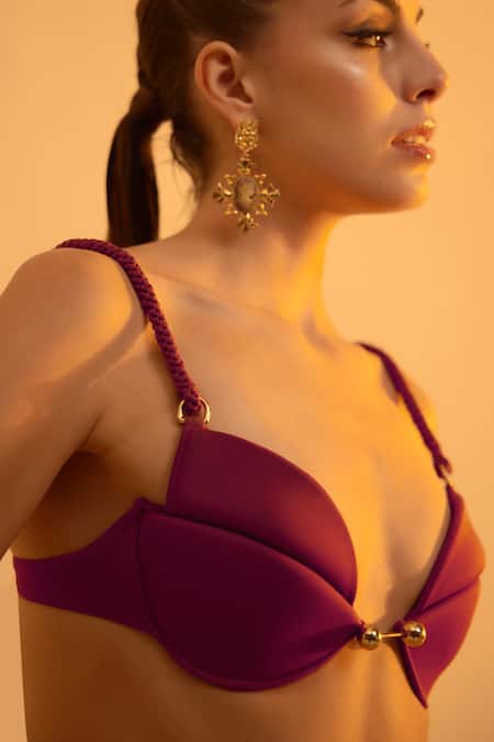 Buy_Tizzi_Red Polyamide, Lycra Sweetheart Neck Solid Designer Bikini Set _Online_at_Aza_Fashions