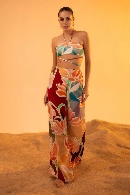 Buy_Tizzi_Beige Crepe Doric Abstract Print Straight-fit Pant_Online_at_Aza_Fashions