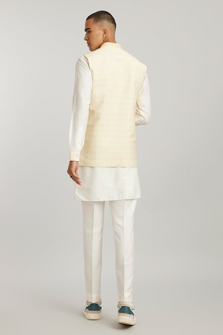 Shop Bubber Couture Yellow Cotton, Silk Embroidery Geometric Print Bundi at Aza Fashions Shop_Bubber Couture_Yellow Cotton, Silk Embroidery Geometric Print Bundi _at_Aza_Fashions