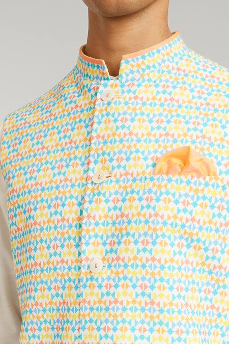 Buy_Bubber Couture_Multi Color Cotton, Silk Geometric Diamond Print Bundi _Online_at_Aza_Fashions