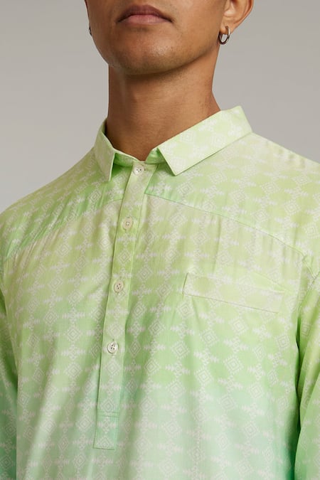 Bubber Couture Green Cotton, Silk Santino Ombre Printed Short Kurta Online at Aza Fashions Bubber Couture_Green Cotton, Silk Santino Ombre Printed Short Kurta _Online_at_Aza_Fashions