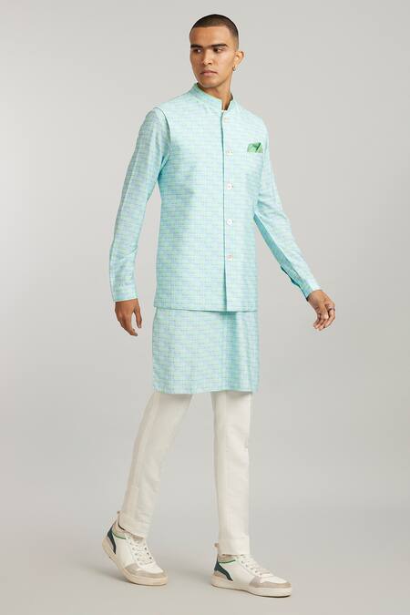 Bubber Couture Green Cotton, Silk Cathedral Print Bundi Jacket Online at Aza Fashions Bubber Couture_Green Cotton, Silk Cathedral Print Bundi Jacket _Online_at_Aza_Fashions