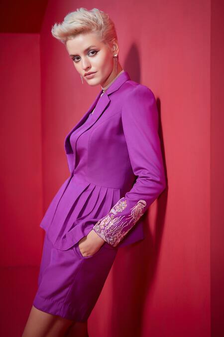 Shop GG By Asha Gautam Purple Rose Lotus Placement Embroidery Flora Peplum Jacket With Shorts at Aza Fashions Shop_GG By Asha Gautam_Purple Rose Lotus Placement Embroidery Flora Peplum Jacket With Shorts _at_Aza_Fashions