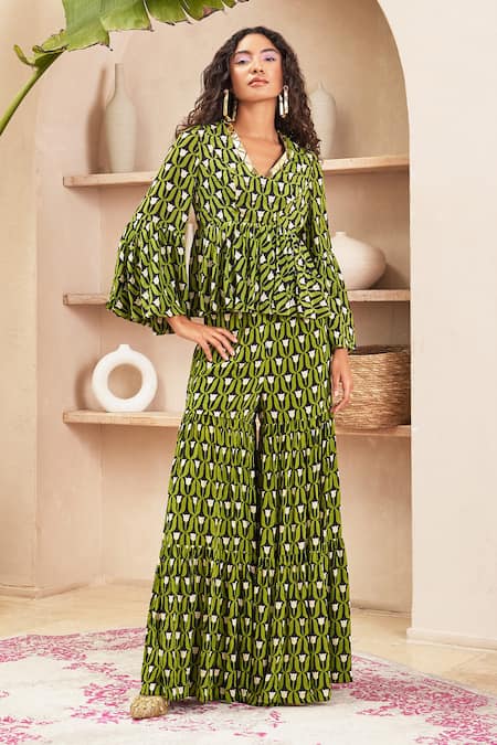 Papa Don't Preach Pret Sara Floral Pattern Peplum Kurta With Sharara 