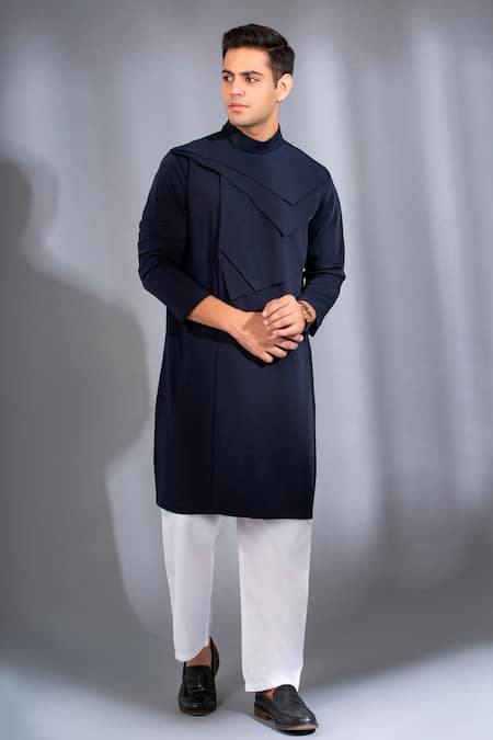 MENERO Asymmetric Layered Kurta With Pant 