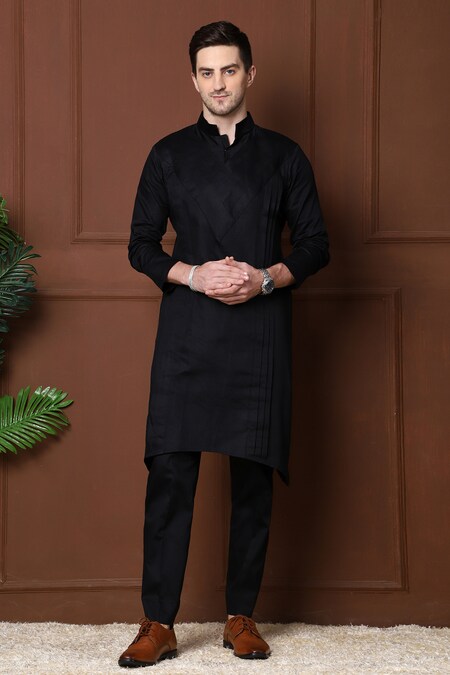 MENERO Black Pure Cotton Pintucks Solid Kurta With Pant 