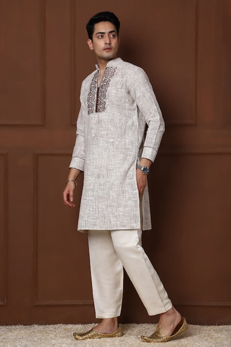 Menero Thread Embroidered Bodice Kurta With Pant 