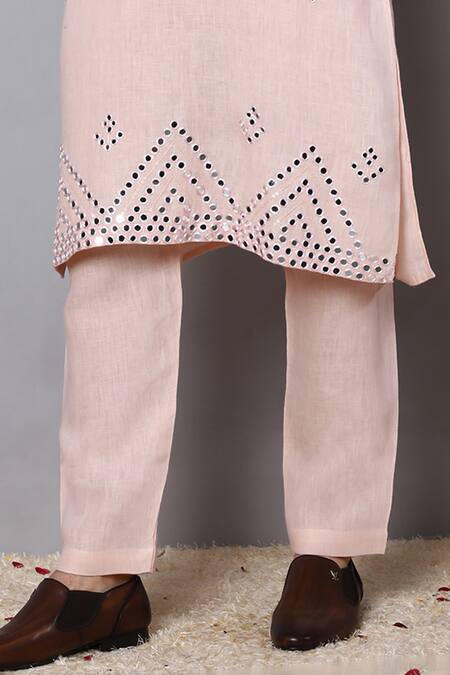 Menero Pink Linen Mirrors Embroidered Kurta Set Online at Aza Fashions Menero_Pink Linen Mirrors Embroidered Kurta Set _Online_at_Aza_Fashions