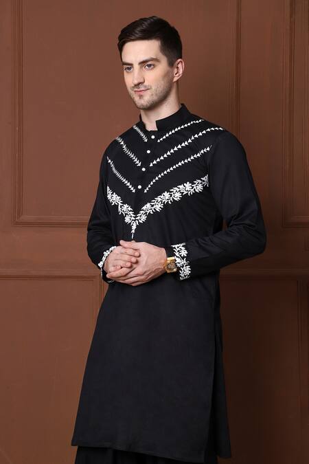 Menero_Black Cotton, Rayon Embroidery Geometric Kurta With Pathani _Online_at_Aza_Fashions