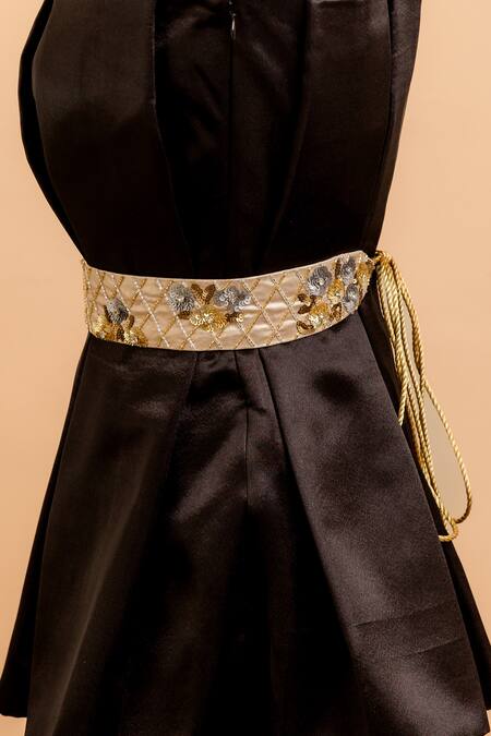 Mehraki Gold Cut Work, Sequins, Stones The Floral Gingham Embroidered Belt at Aza Fashions Mehraki_Gold Cut Work, Sequins, Stones The Floral Gingham Embroidered Belt_at_Aza_Fashions
