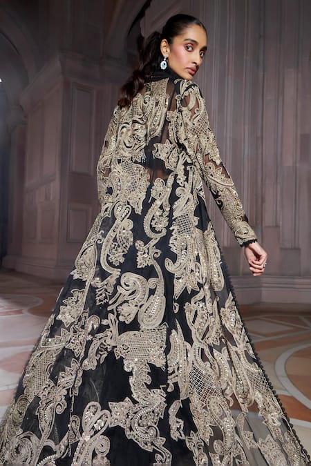 Ridhima Bhasin Black Organza, Chiffon Gulbaag Scallop Bordered Pre-draped Saree Set With Jacket at Aza Fashions Ridhima Bhasin_Black Organza, Chiffon Gulbaag Scallop Bordered Pre-draped Saree Set With Jacket _at_Aza_Fashions