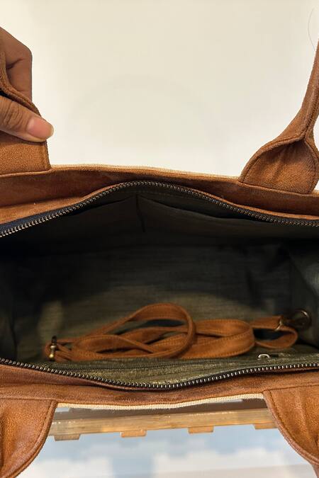 Shop Dhaaga Life Beige Embroidery Garden Thread Tote Bag Shop_Dhaaga Life_Beige Embroidery Garden Thread Tote Bag