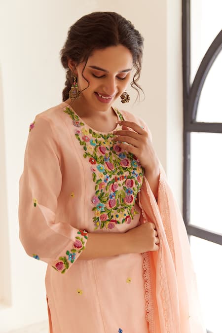 Buy House Of Pink Pink Organza, Chanderi Sequins, Embroidery Split French Knot And Kurta Pant Set Online at Aza Fashions Buy_House Of Pink_Pink Organza, Chanderi Sequins, Embroidery Split French Knot And Kurta Pant Set _Online_at_Aza_Fashions