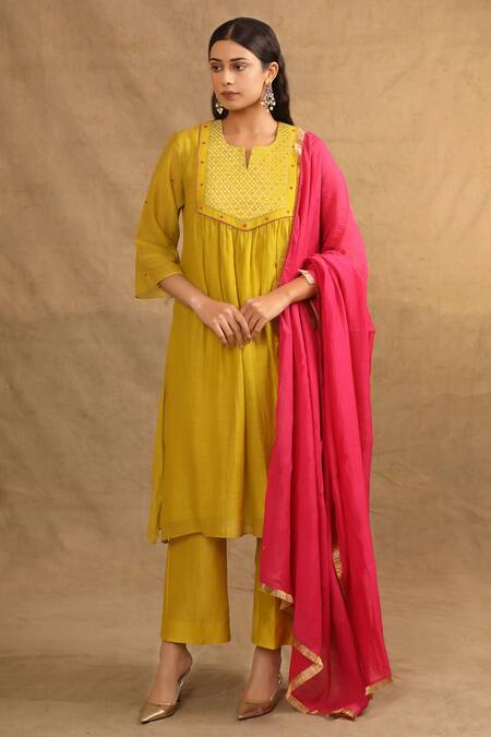 Trendy Tokari Yellow Silk, Tissue, Polyester, Chanderi Embroidery, Beads Resham Work Kurta Set at Aza Fashions Trendy Tokari_Yellow Silk, Tissue, Polyester, Chanderi Embroidery, Beads Resham Work Kurta Set _at_Aza_Fashions