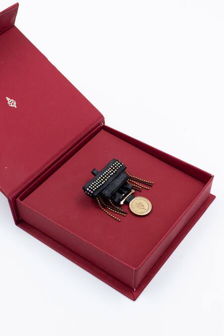 S&N By Shantnu Nikhil_Black Diamonds, Chains Leather Embellished Brooch_Online_at_Aza_Fashions