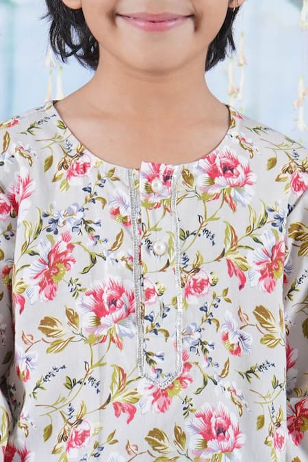 Shop Little Bansi Green Cotton Pearls Gul Print Kurta With Dhoti Online at Aza Fashions Shop_Little Bansi_Green Cotton Pearls Gul Print Kurta With Dhoti _Online_at_Aza_Fashions