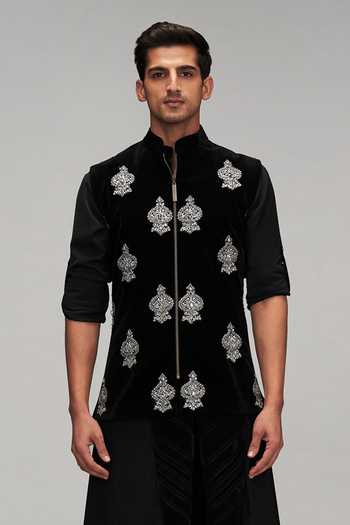 Siddartha Tytler_Black Velvet Zari, Crystals Embroidered Bundi Pant Set _Online_at_Aza_Fashions