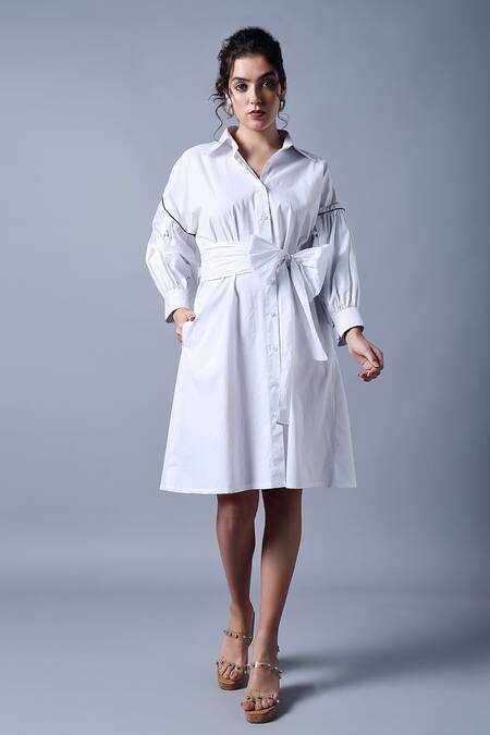 Style Junkiie_White Cotton, Poplin Collared Bow Tie-up Short Dress _Online_at_Aza_Fashions