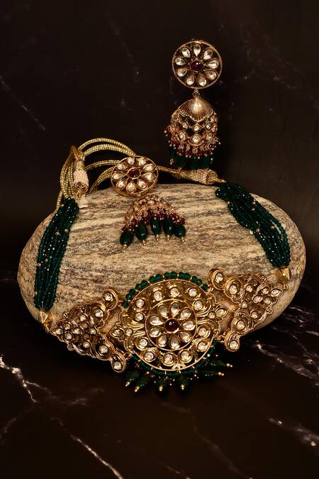 Nazaakat By Samara Singh Kundan & Stone Embellished Choker Necklace Set 