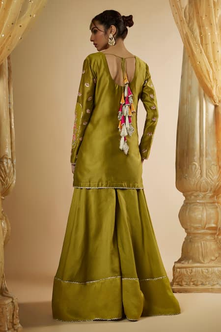 Shop The Aarya Green Viscose, Chanderi Silk, Organza Embroidery, Floral Hand Kurta Set at Aza Fashions Shop_The Aarya_Green Viscose, Chanderi Silk, Organza Embroidery, Floral Hand Kurta Set _at_Aza_Fashions