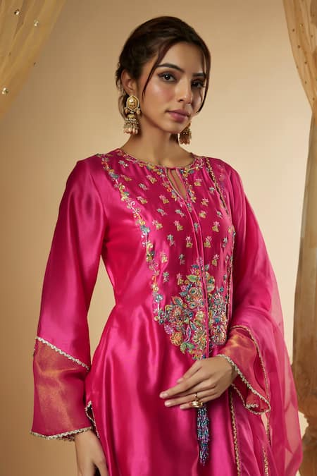 The Aarya Pink Viscose, Chanderi Silk, Organza, Floral Hand Kurta Kalidar Palazzo Set Online at Aza Fashions The Aarya_Pink Viscose, Chanderi Silk, Organza, Floral Hand Kurta Kalidar Palazzo Set _Online_at_Aza_Fashions