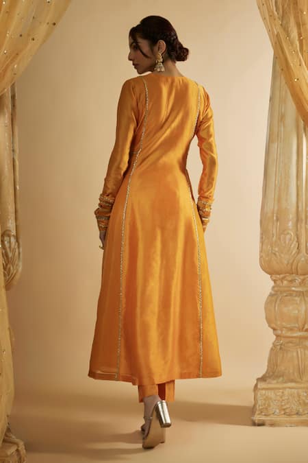 The Aarya Embroidered Floral Motif Anarkali Set 