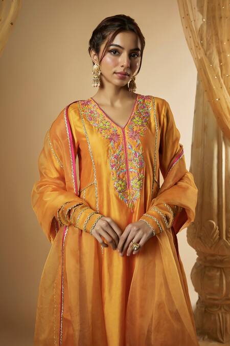 Buy_The Aarya_Orange Viscose, Chanderi Silk, Organza Embroidery, Floral Motif Anarkali Set _Online_at_Aza_Fashions