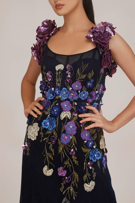 Shriya Som_Multi Color Tulle Embellished 3-d Applique Open Floral Bolero  _Online_at_Aza_Fashions
