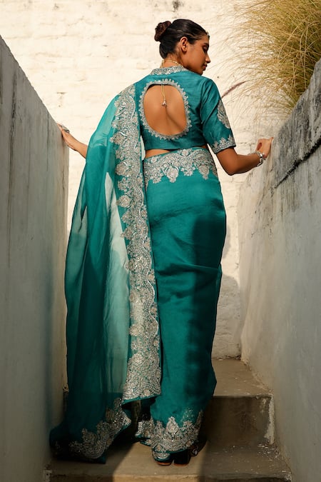 Shop_Roohbyridhimaa_Green Organza, Viscose, Nawazish Embroidered Saree With Unstitched Blouse Piece _at_Aza_Fashions