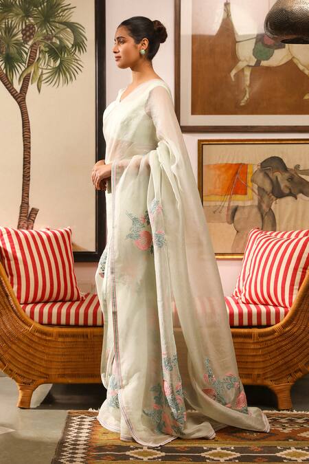 Buy Roohbyridhimaa Green Organza, Viscose, Nazm Floral Blossom Saree With Unstitched Blouse Piece Online at Aza Fashions Buy_Roohbyridhimaa_Green Organza, Viscose, Nazm Floral Blossom Saree With Unstitched Blouse Piece _Online_at_Aza_Fashions