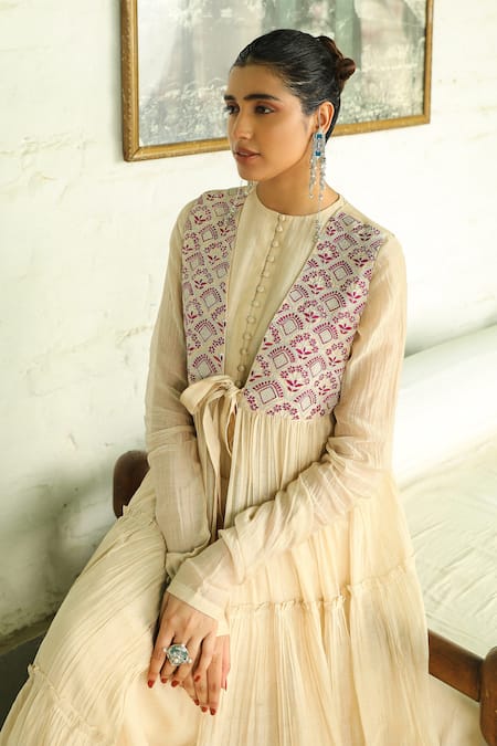 Buy Roohbyridhimaa Beige Organza, Silk Embroidery Round Neck Niram Floral Yoke Jacket Churidar Set Online at Aza Fashions Buy_Roohbyridhimaa_Beige Organza, Silk Embroidery Round Neck Niram Floral Yoke Jacket Churidar Set _Online_at_Aza_Fashions