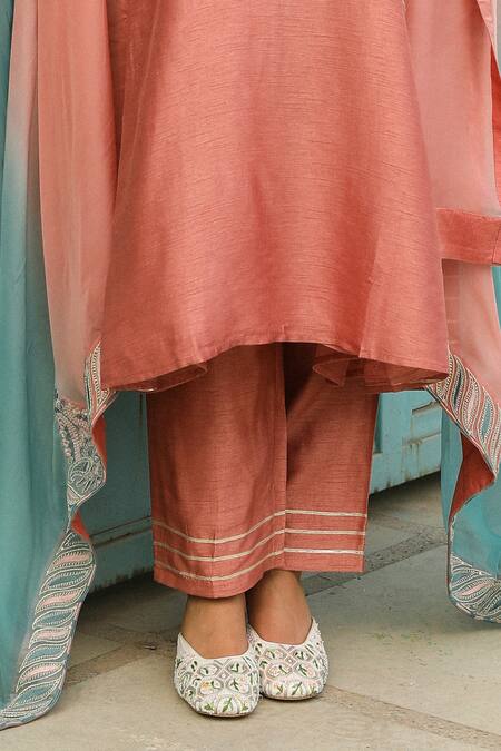 Roohbyridhimaa Pink Viscose, Silk, Organza Embroidery, Sequins Raheen Yoke Kurta Pant Set Online at Aza Fashions Roohbyridhimaa_Pink Viscose, Silk, Organza Embroidery, Sequins Raheen Yoke Kurta Pant Set _Online_at_Aza_Fashions